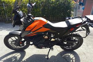 KTM 390 Adventure - accessoriata