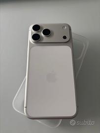 iPhone 17 Pro Max 256 in Garanziq Apple