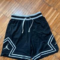  pantaloncino ( air Jordan)