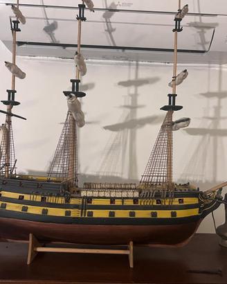 Modelinno nave Amati