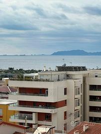 Esclusivi attici vista mare e città
