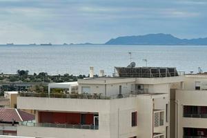Esclusivi attici vista mare e città