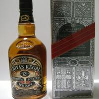 Whisky Chivas Regal 12 in confezione auguri