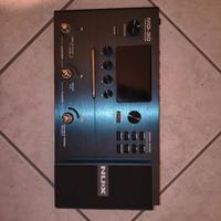 Pedaliera per chitarra NUX MG-30 multieffetto 