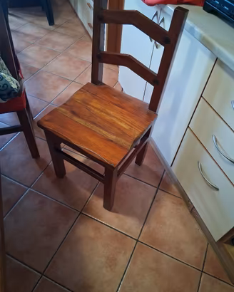 tavolo e sedie in legno massello