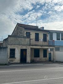 Casa da ristrutturare