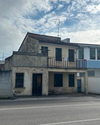 Casa da ristrutturare