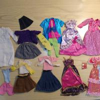 Vestiti e accessori anche per Barbie anni '80