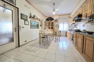 2 LOCALI A REGGIO DI CALABRIA