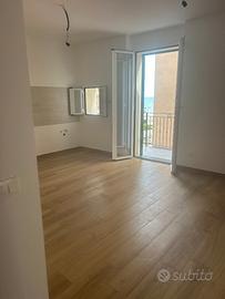 Nuovi Bilocali In Centro e a Soli 20 Mt dal Mare