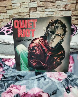 LP quiet riot