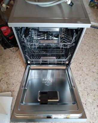 lavastoviglie Hotpoint Ariston 