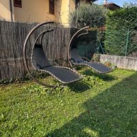 Coppia di sdraio a dondolo