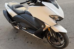 Yamaha tmax 530 dx super accessoriato