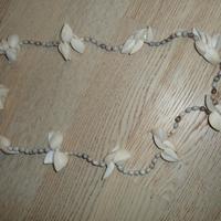 Collana etnica in conchiglie. Artigianale