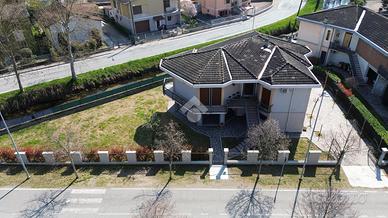 VILLA SINGOLA A MARMIROLO