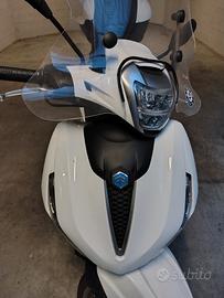 Beverly 300 hpe 