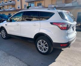 FORD Kuga 1.5 Tdci Edition Powershift uniprop 2019