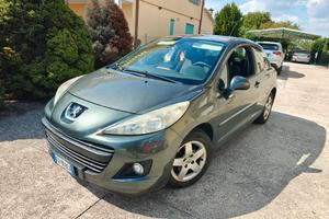 Peugeot 207 del 2010 adata ai Neopatentati