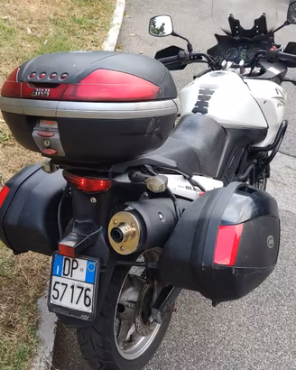Suzuki V-Strom 650cc