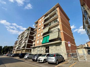 Appartamento di 93 m² con 3 locali e box auto a Ni