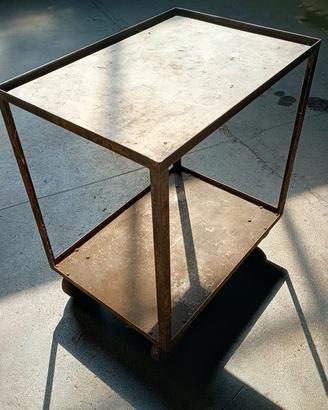 carrello in ferro 