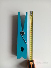 Molletta grande di legno azzurra