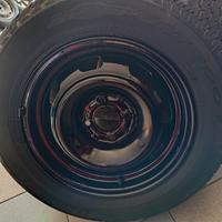 Ruota completa di pneumatico Danlop 195/65/15