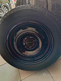 Ruota completa di pneumatico Danlop 195/65/15