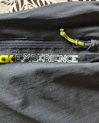 ABBIGLIAMENTO ORIGINALE DA TREKKING