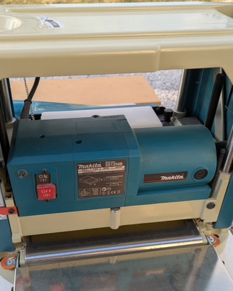 Pialla spessore Makita 2012NB