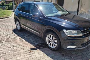 VOLKSWAGEN Tiguan 1.6 TDI SCR Business BlueMotion 