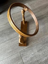 Telaio per ricamo in legno