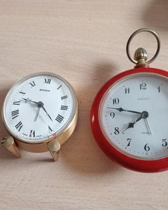 Due sveglie vintage funzionanti