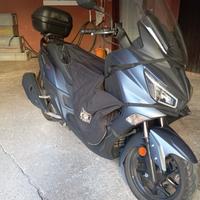 Sym Joymax Z+ 300 anno 2023