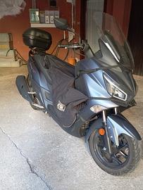 Sym Joymax Z+ 300 anno 2023