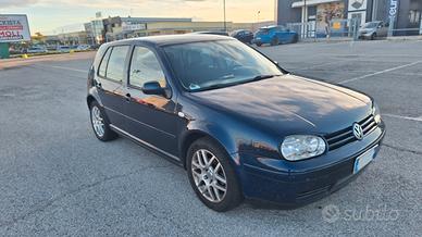 Volkswagen Golf 1.6 cat 5 porte
