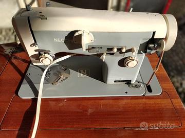 Macchina cucire Necchi