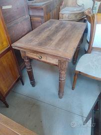 tavolo a plancia doppia in noce