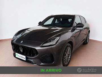 Maserati Grecale MHEV 300 CV AWD GT