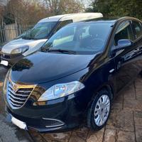 Lancia Ypsilon 1.2 69 CV 5 porte GPL Ecochic Gold