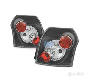 FARI POSTERIORI PER TOYOTA COROLLA 01-07 NERO LOOK