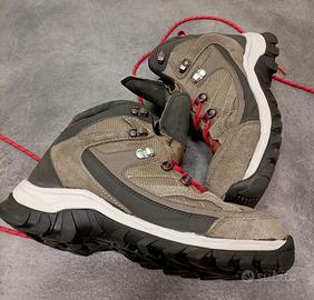 scarponi trekking uomo Quechua taglia 39