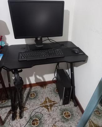 postazione computer completa 