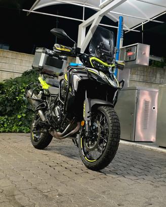 Benelli Trk 702X