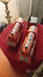 Coppia di locomotori west germani 