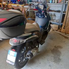 PIAGGIO BEVERLY 300