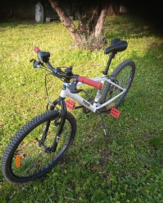 Bicicletta MTB 24" bambino 9-11 anni