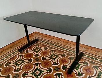 Scrivania IKEA Bekant 160x80 altezza regolabile