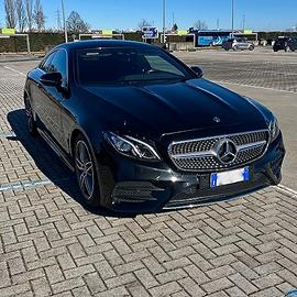 Mercedes-Benz Classe E Cpé E COUPE 220 D AMG line